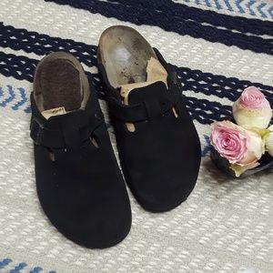 ⚡⚡FINAL PRICE⚡⚡Birkenstock Boston Clog in Black
